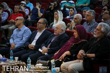 بزرگداشت زنده یاد عباس کیارستمی 1