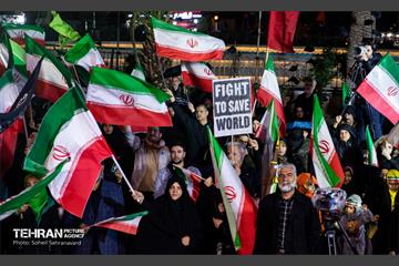 اجتماع تهرانی‌ها در حمایت از رهبری و نیروهای مسلح