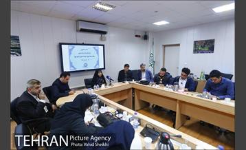 نشست خبری معاون برنامه ریزی,توسعه شهری و امورشورا 12