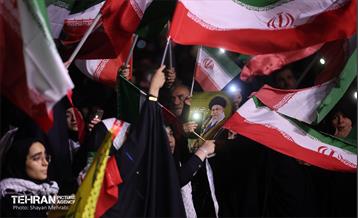 عزاداری مردم تهران در پی شهادت رهبر انقلاب اسلامی 1