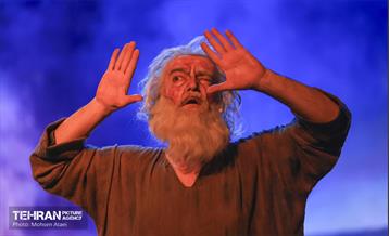 نوانمایش‌ هامان در برج‌ میلاد تهران 24