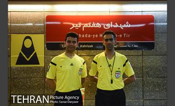 پرفورمنس داوران فوتبال در ایستگاه هفت تیر 21
