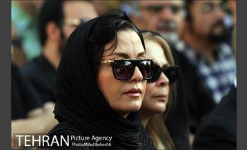 بدرقه عباس کیارستمی به خانه ابدی‎ 9