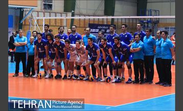 دیدار تیم های والیبال پیکان و سایپا 3