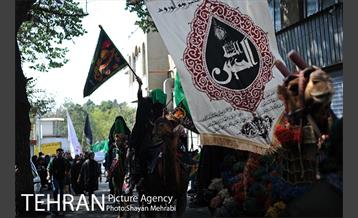 حرکت نمادین کاروان اُسرای کربلا در ده ونک 20