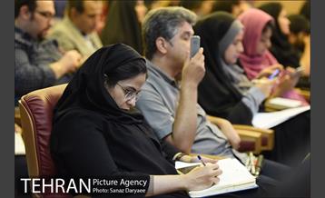 نشست خبری شهردار تهران با اصحاب رسانه 29