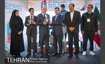 دومین دوره‌ مسابقات بین‌المللی پله‌ نوردی‎ 19