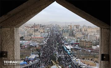 چهل‌و‌‌هفتمین جشن پیروزی انقلاب اسلامی - 4 6