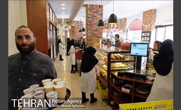 تور عکاسی نان 10