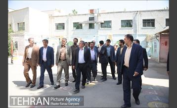 بازدید رئیس شورای شهر تهران از منطقه ۱۱ 11