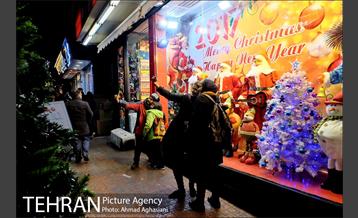 بازار کریسمس در خیابان میرزای شیرازی 25