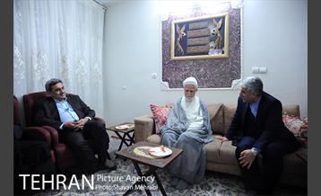 حضور شهردار تهران در منزل شهیدان مقدم 5