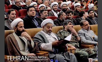 هشتمین کنگره سرداران و 3500 شهید منطقه 16 9