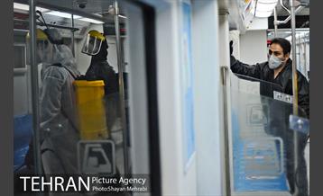 عملیات ضدعفونی کردن مترو تهران 22