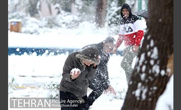 روز برفی پارک شهر 16