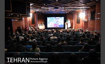 مراسم اختتامیه سومین دو سالانه بین المللی کارتون کتاب 27