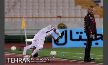 دیدار تیم های فوتبال پرسپولیس و پیکان  17