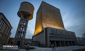 90 سال با سی مان ری  25