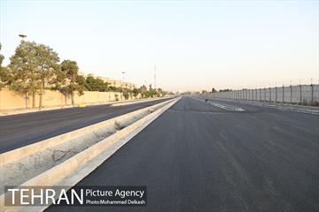 بازدید شهردار تهران از ضلع جنوبی خیابان استاد معین در پادگان جی 8