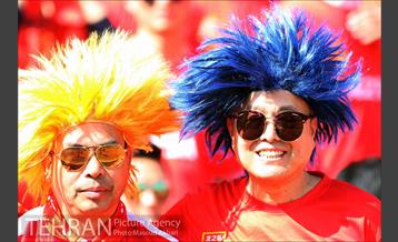 تماشاگران دیدار دو تیم ایران و چین