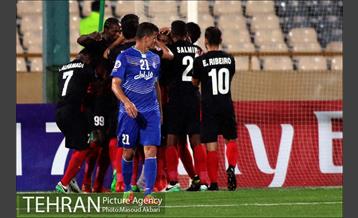 دیدار تیم های فوتبال استقلال ایران و الاهلی امارات