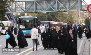 خدمت‌رسانی شهرداری تهران به نمازگزاران عید فطر در مصلی تهران 12