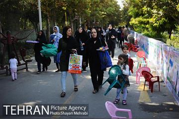 جشنواره طولانی ترین نقاشی کودکان 33