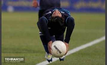 دیدار تیم های فوتبال پرسپولیس و پیکان 12