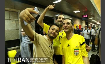 پرفورمنس آموزش فرهنگسازی قوانین مترو به مناسبت جام جهانی 12