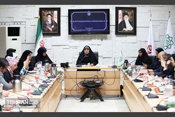 نشست خبری مدیرکل محیط زیست و توسعه پایدار شهرداری تهران 12