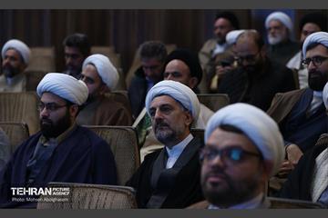 نشست هم‌اندیشی فصلی ائمه جماعات منطقه ۲۰ تهران 25