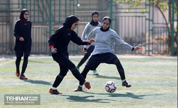 اختتامبه دومین دوره لیگ مینی فوتبال بانوان شهر تهران 8