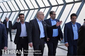 بازدید وزیر فرهنگ و رسانه های جمهوری صربستان از برج میلاد تهران 8