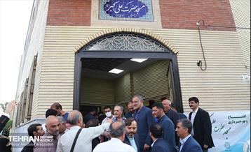 افتتاح مسجد حضرت علی اکبر(ع) و دیدار شهردار تهران از خانواده شهدای منطقه 13 25