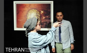 نمایش روز پزشک 16