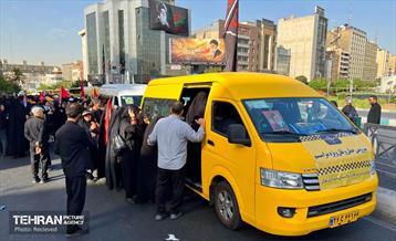 خدمت‌رسانی رایگان تاکسی‌های شهری به شرکت‌کنندگان مراسم وداع با آقای شهید ایران 7