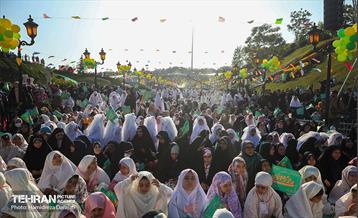 اجتماع بزرگ روزه اولی‌ها 48