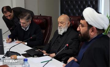 بازدید رئیس شورای شهر از مرکز حقوقی شهرداری تهران 17