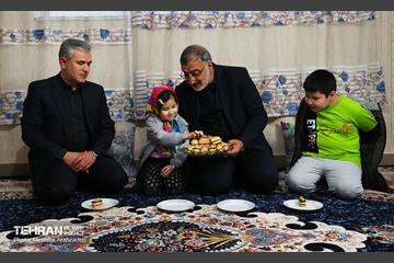 قرار خدمت؛ دیدار شهردار تهران با خانواده شهید مرتضی غفوری 5