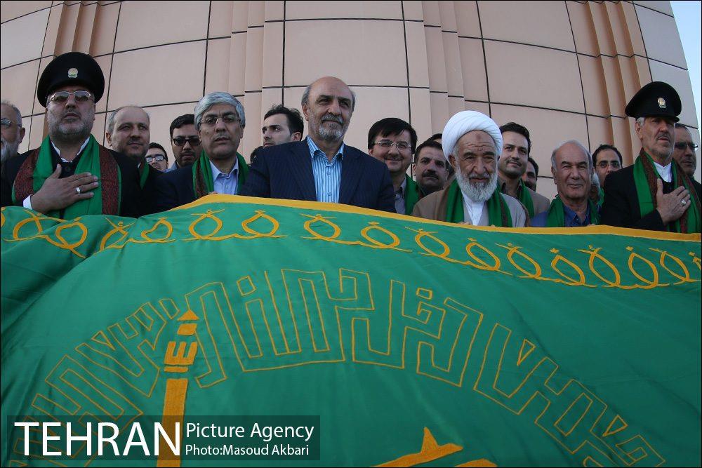 اهتزاز پرچم امام رضا در کمیته ملی المپیک 28