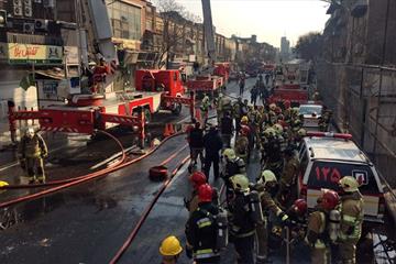 ساختمان پلاسکو در آتش 11