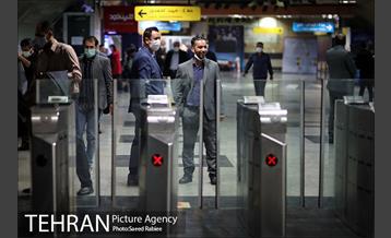 بازدید سخنگوی دولت از طرح استفاده اجباری ماسک در مترو 2