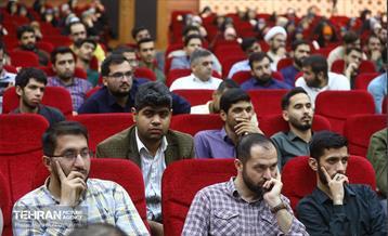 نشست جمعی از دانشجویان با شهردار تهران 3