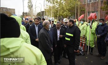 مانور برف روبی در منطقه ۳ تهران 16