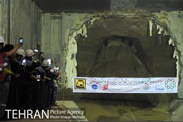 مراسم ورود ماشین حفاری(TBM) به ایستگاه مترو امیرکبیر در خط 6 متروی تهران 16