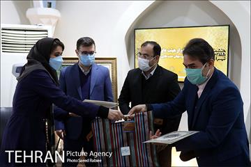 تقدیر از داوران پنجمین دوره جایزه خشت طلایی تهران 40