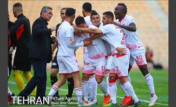 دیدار تیم‌های سایپا و پرسپولیس در لیگ برتر فوتبال ایران 3