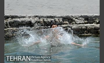 جاری‌ شدن آب در چشمه‌علی 7