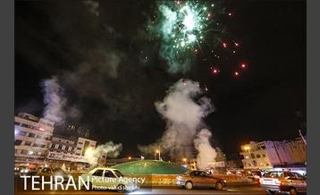 نور افشانی در میدان انقلاب بمناسبت 22 بهمن 12