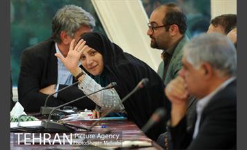 جلسه شهردار تهران با اعضای شورای شهر 45